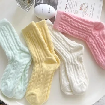 Žiemos šiltas vilnos kojinės plius vilnos sutirštės pliušinis miega kojinės Saldainiai spalvos megztas dryžuotas moterų kojinės cute mados kojinės